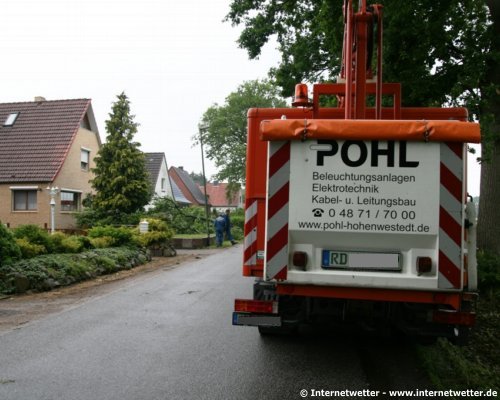  Internetwetter | Zwei Straenlaternen fielen dem Tornado zum Opfer.